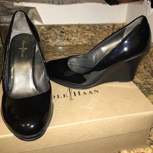 New Cole Haan Patent Black Wedges